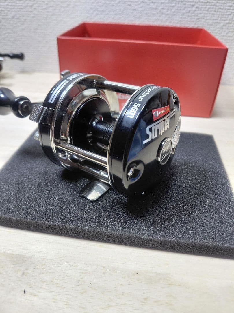 ABU 5501 ストライパー 左　ファクトリーチューン 未使用品