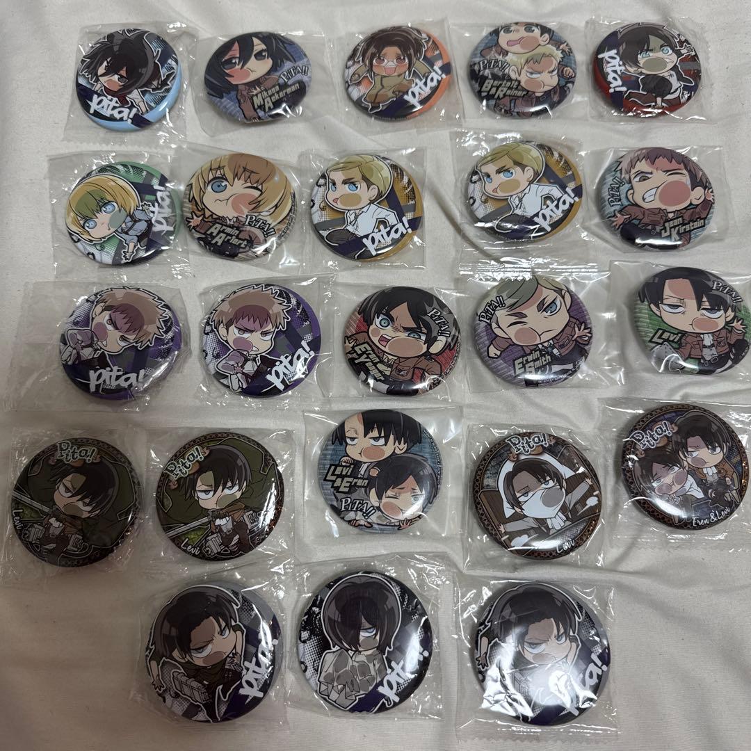進撃の巨人 ぴたでふぉめ 缶バッジ まとめ売り