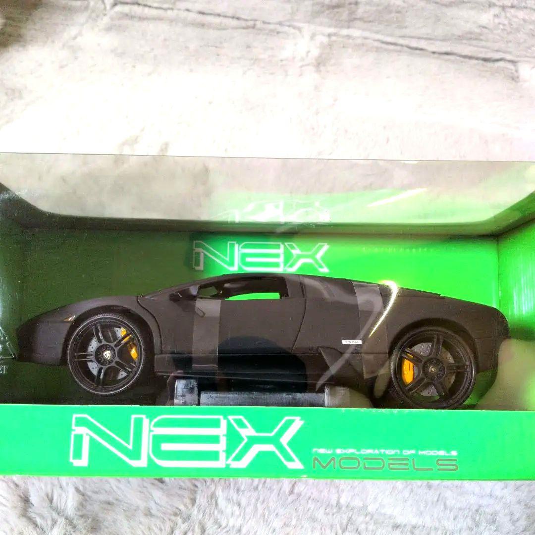 新品未開封ランボルギーニ エスパーダ 2003 1/18 マットブラック