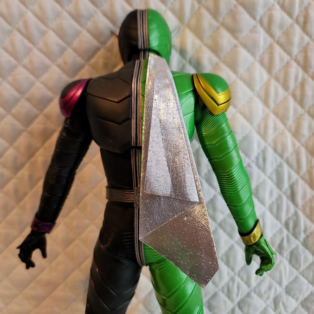 仮面ライダーダブル \"CYCLONEJOKER\" フィギュア　BANDAI