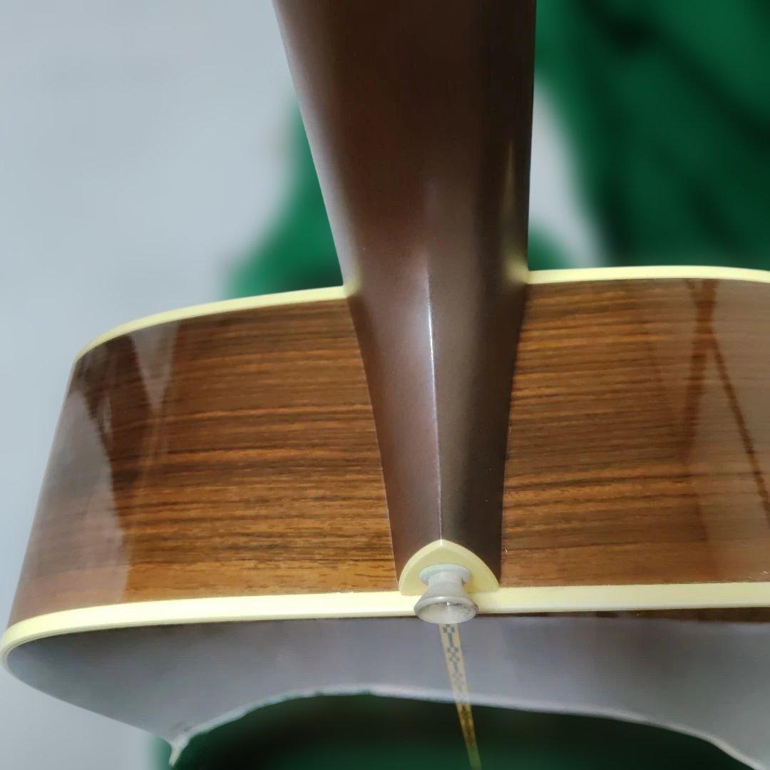 マーチンD-28 アコースティックギター 専用ケース付