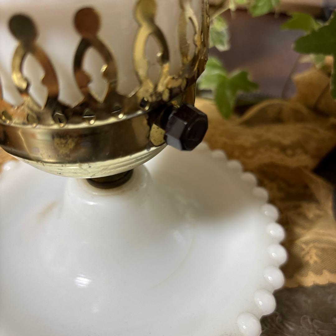 フェントン ボブネイルミルクグラス テーブルランプ