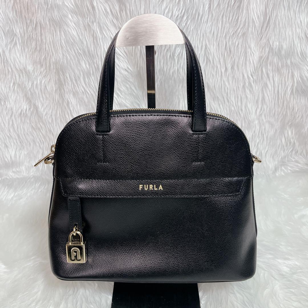 【未使用級✨️新型】FURLA パイパー ブラック レザー ハンドバッグ 極美品