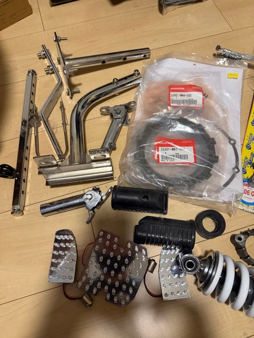 CBX400F 部品まとめ売り