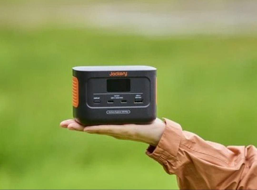 エ*ン様 Jackery Explorer 100 Plus ポータブル電源