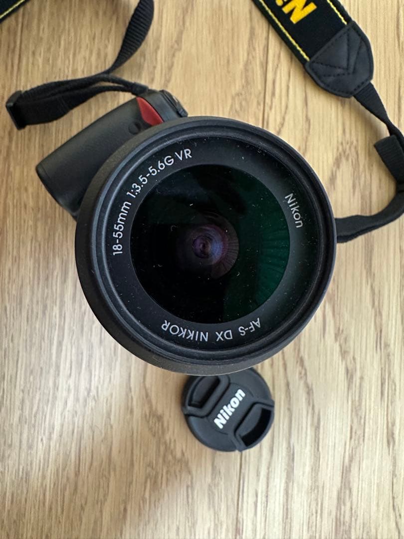 Nikon 一眼レフ D3000 ダブルズームキット