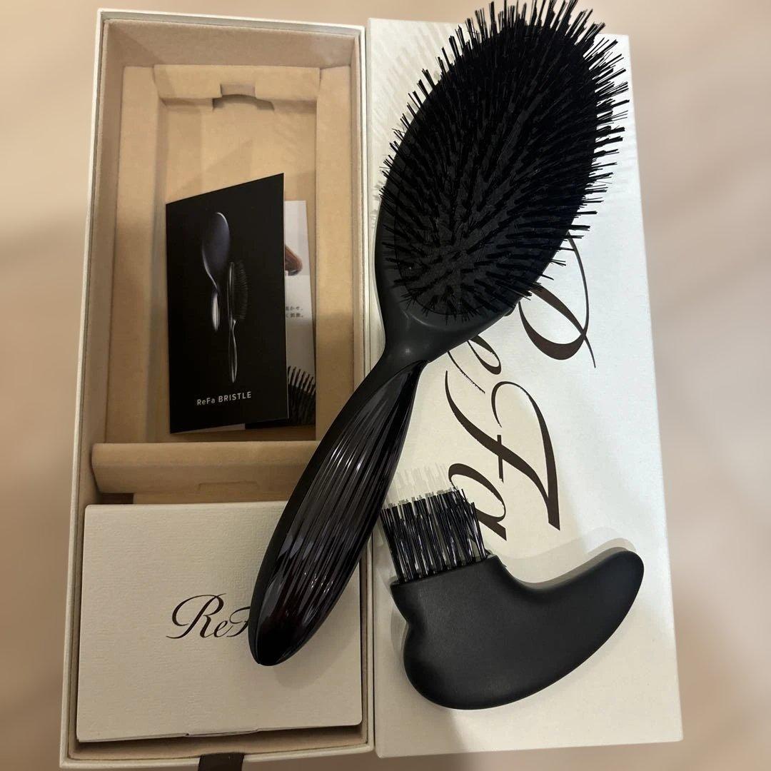 土日限定　値下げReFa ブラック ヘアブラシ　ブリッスル