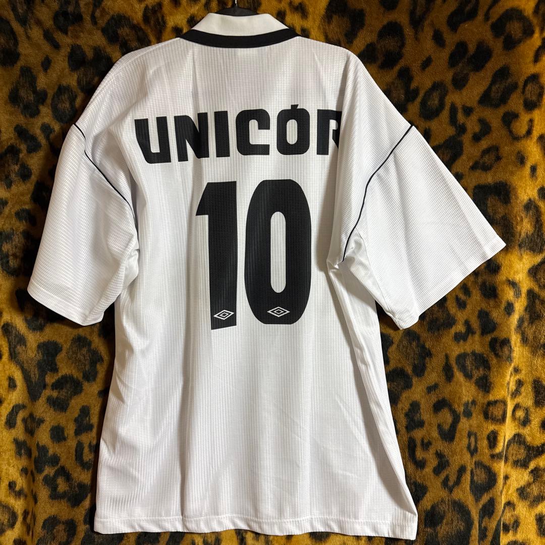 サントス　メイドインBrazil アンブロ　football Futsal