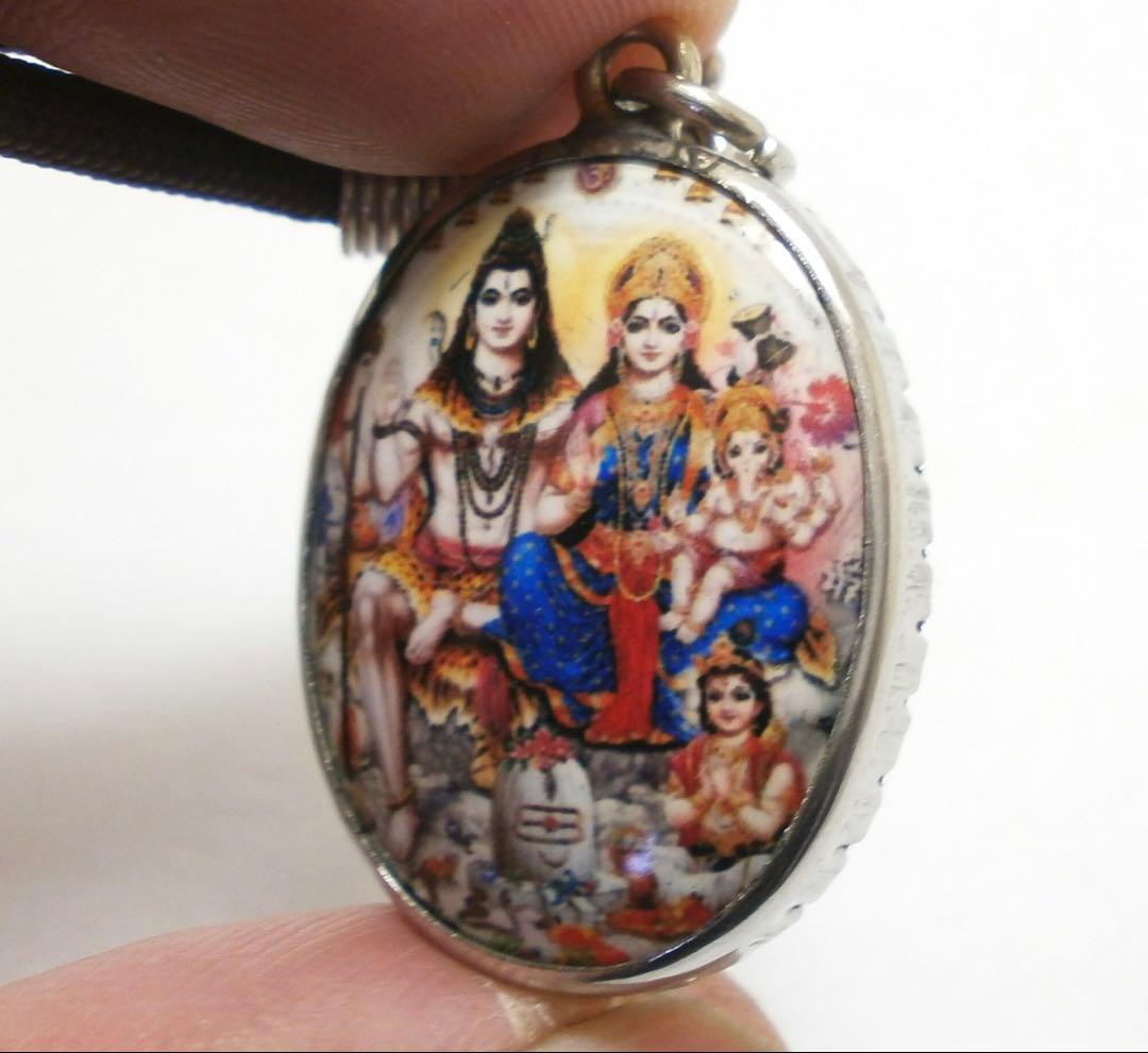 オームペンダント シヴァ神ファミリー（シヴァ・パリヴァール）藤井風