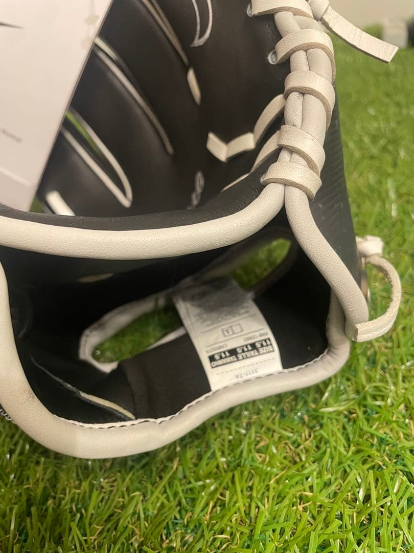 新品未使用　ナイキ　Nike Vapor Elite 硬式グローブ