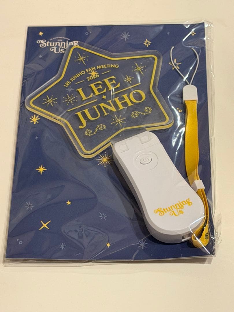 LEE JUNHO 公式ペンライト