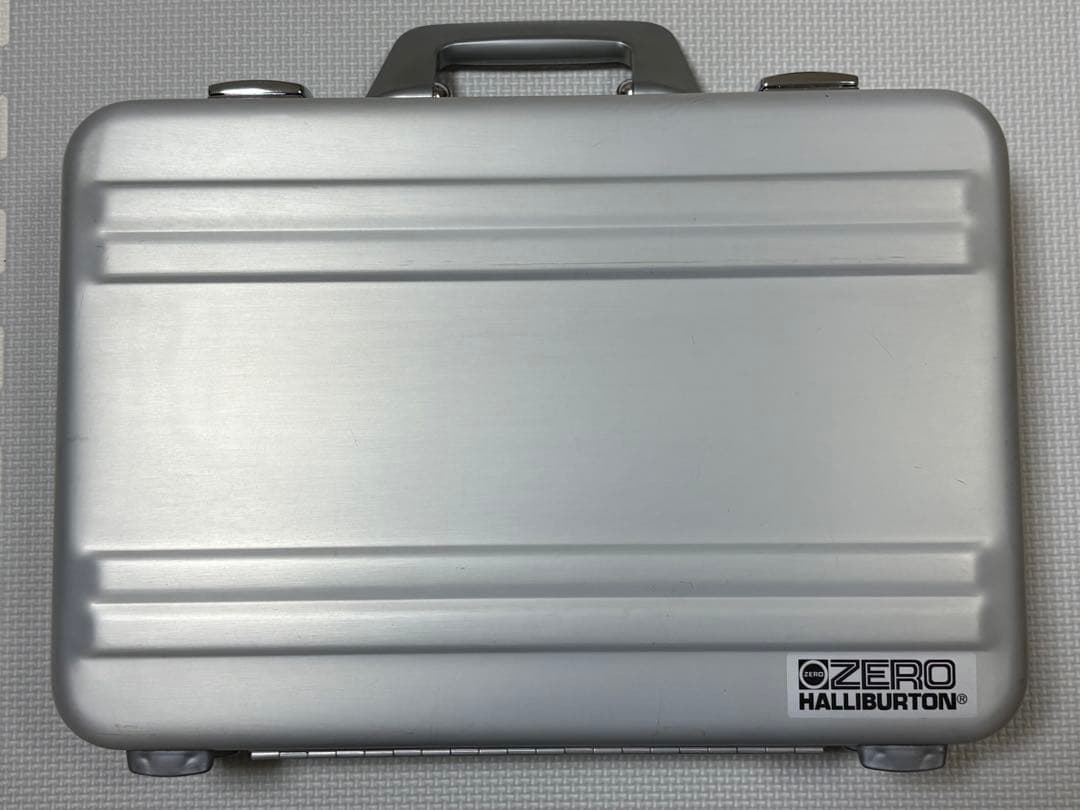 超美品ZEROHALLIBURTON ゼロハリバートン CEM-SI