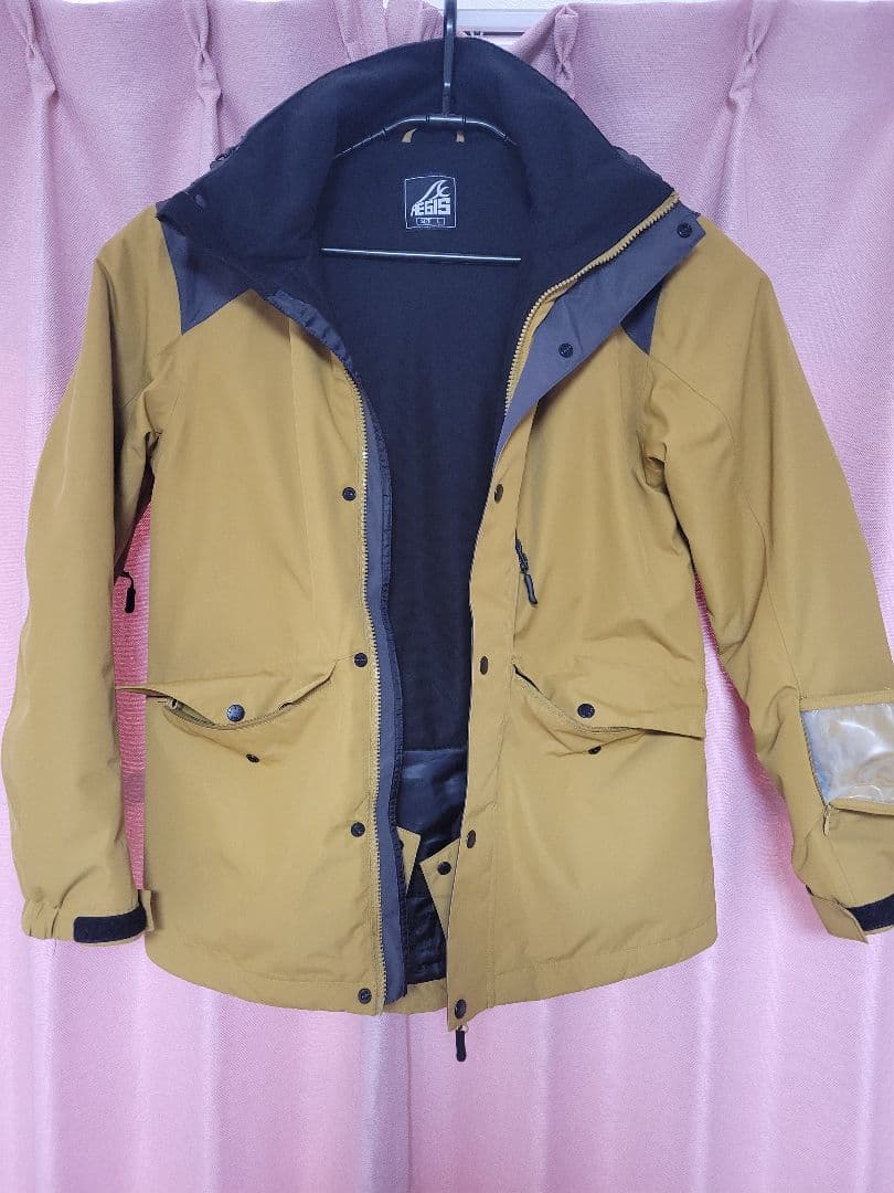 ワークマン　イージス　スノーウエア　限定品