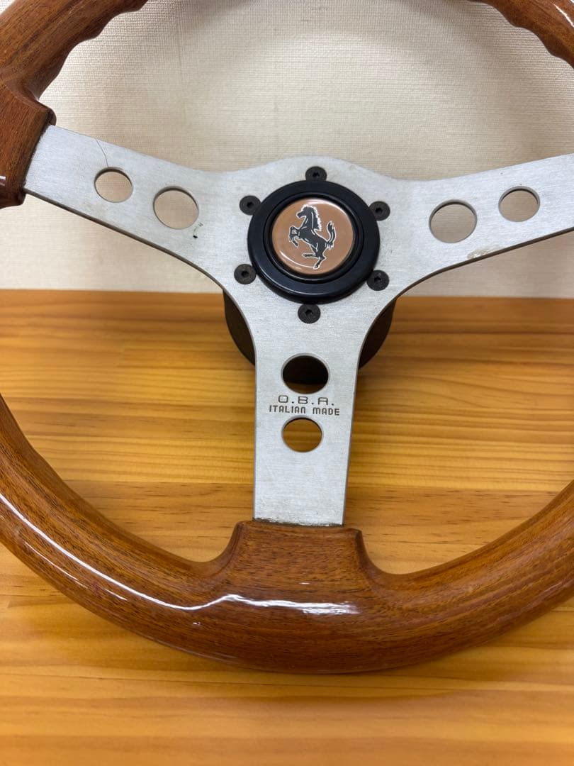 Ｏ.Ｂ.Ａ.イタリア製 ウッドステアリング３４センチ小径