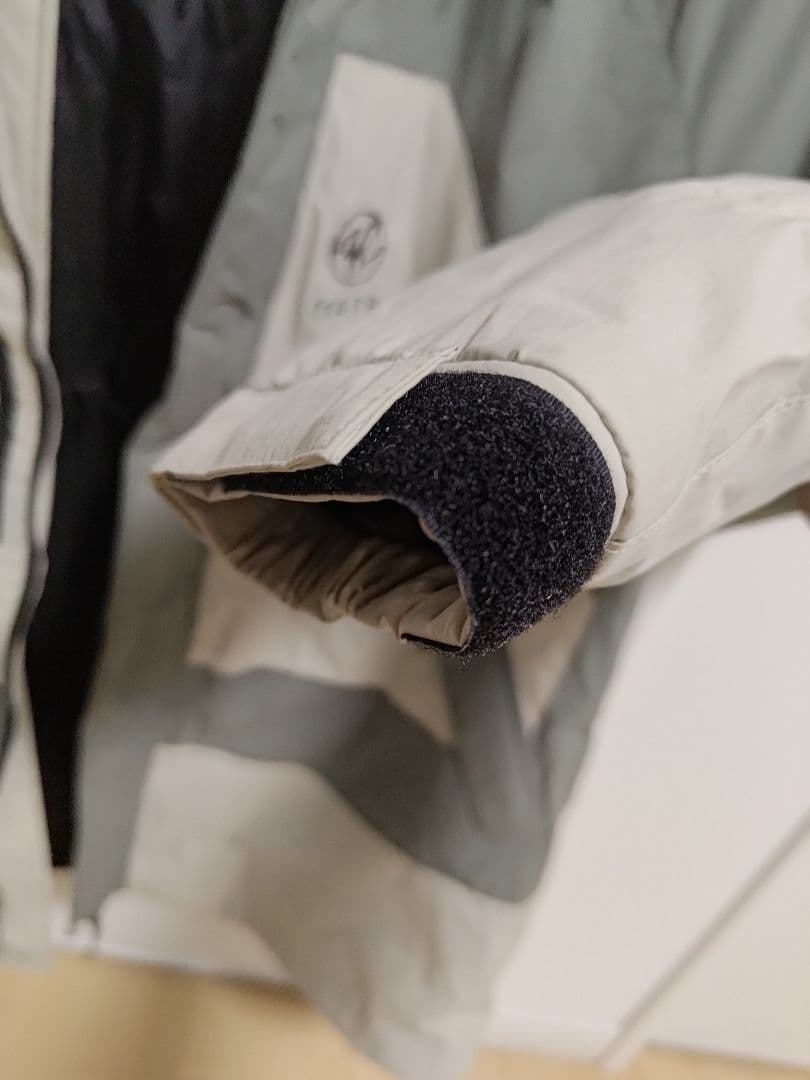 GAFH スノーボード ウエア ジャケット Sサイズ 2/8までの期間限定