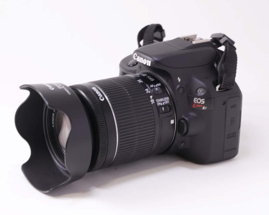 Canon EOS Kiss X7 デジタル一眼レフ、ダブルズームセット