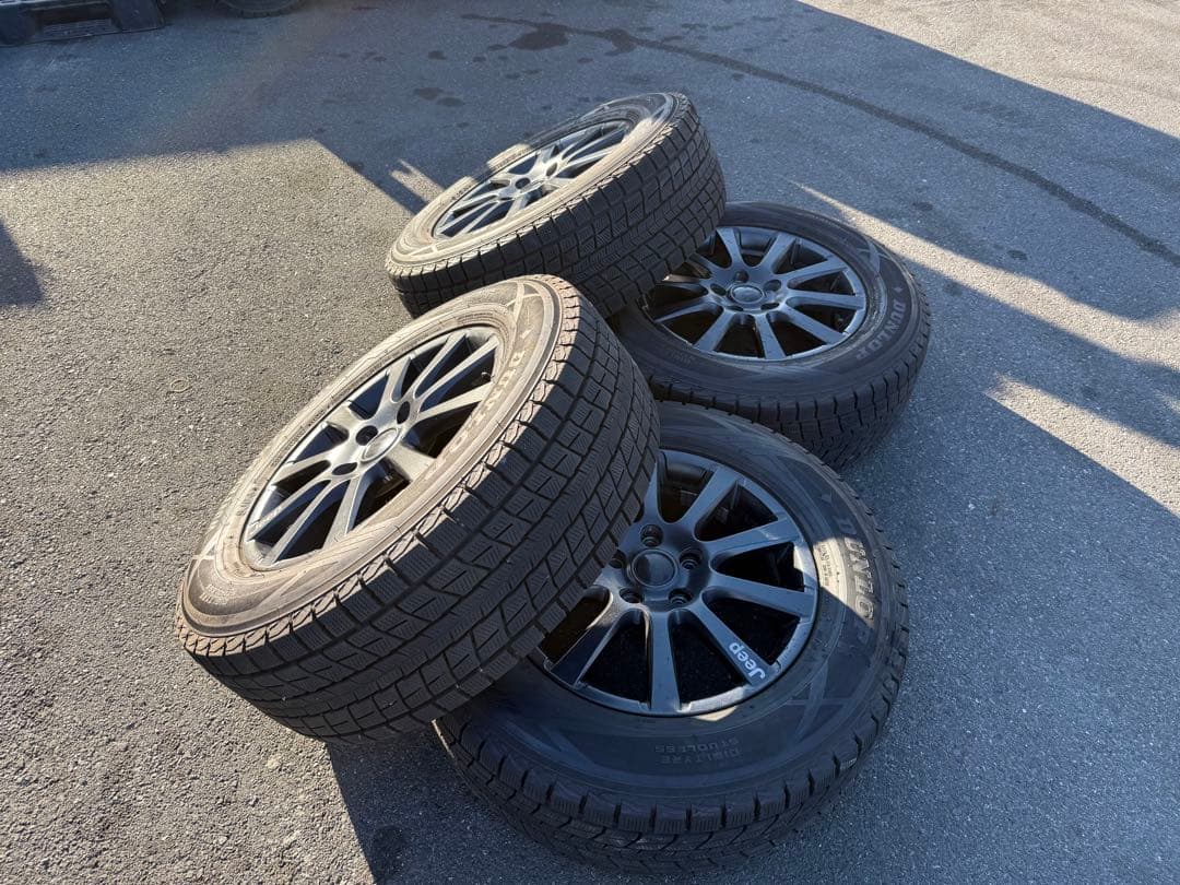 JEEP 純正ホイール　265/60R18 WINTERMAX 22年製