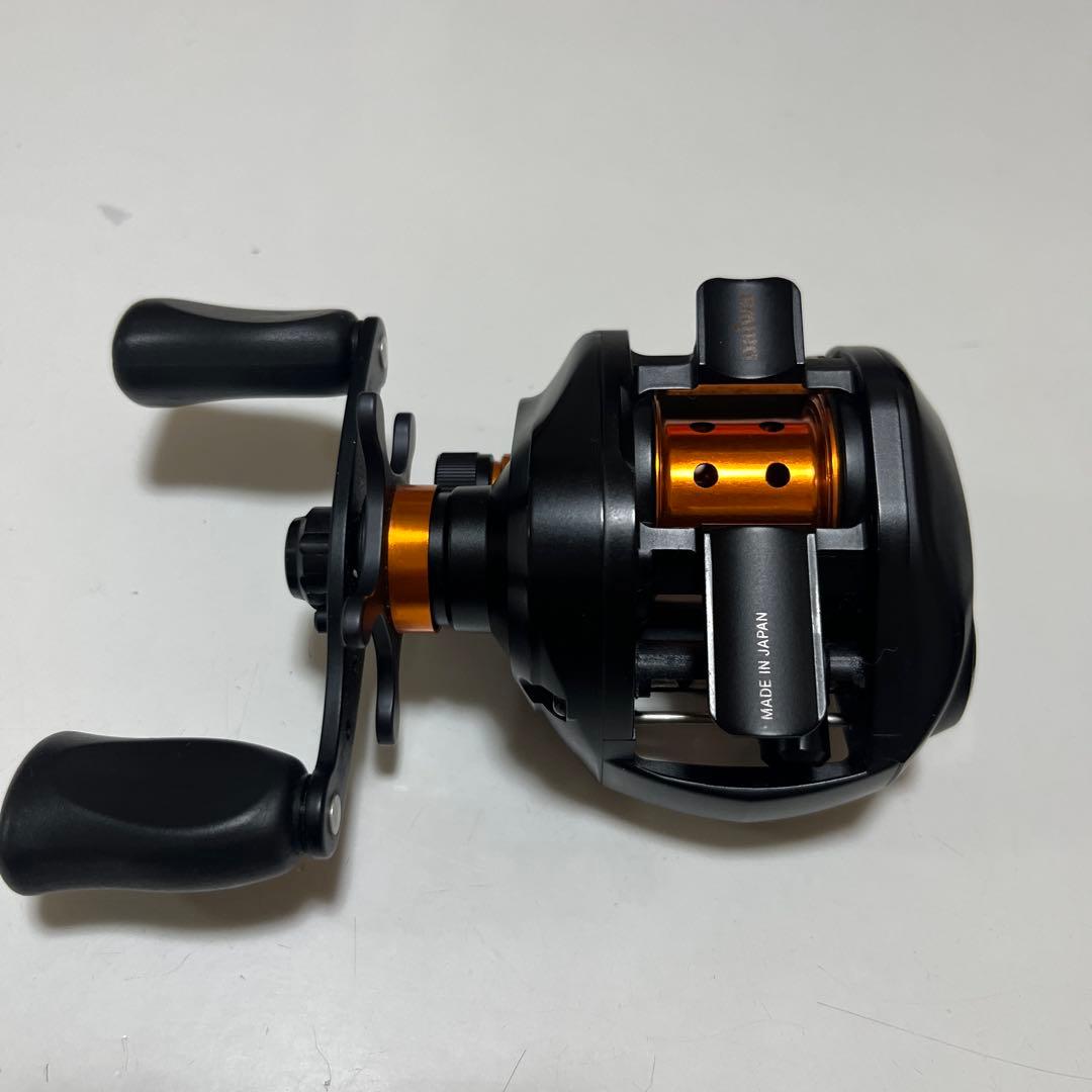 ダイワ 05 シルバークリーク プレッソ ベイト 左巻き