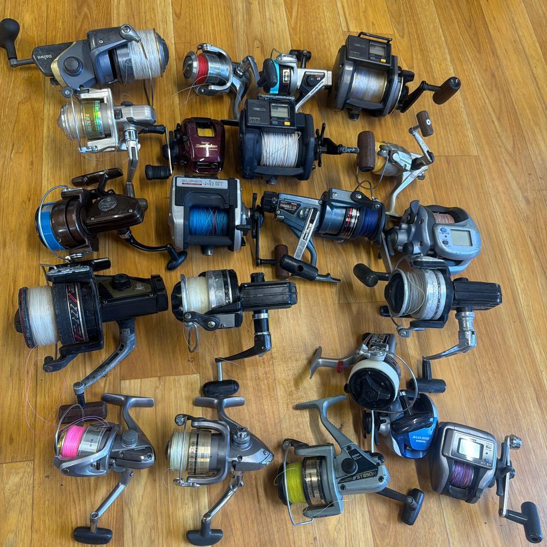 リール おまとめ 21台 動作未確認DAIWA SHIMANO など