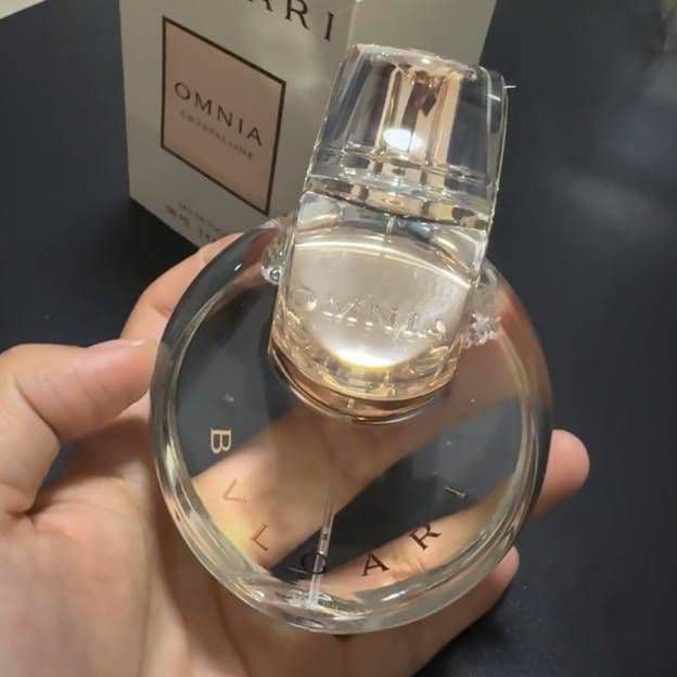 BVLGARI オムニア クリスタリン オードトワレ 100ml 新品