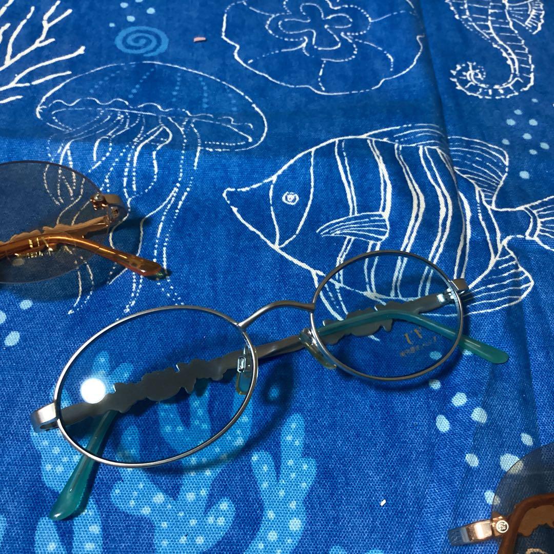 3379ハローキティサングラスハイビスカスUVカット