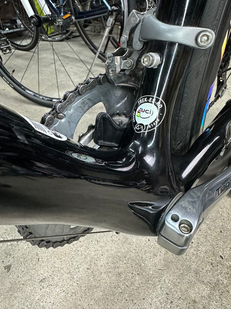 TREKフルカーボンカーボンホイール！基本分解発送送料無料！EMONDA S4