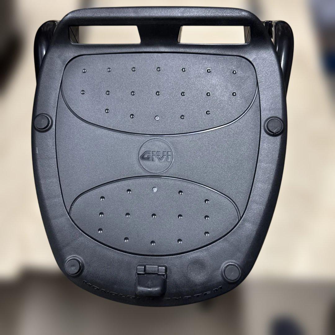 グロムjc92用リヤキャリアとボックスのセット