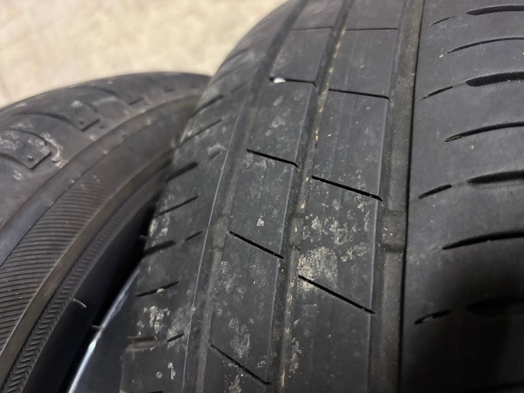 ① 送料込みにしました！　ダイハツ純正アルミホイール　　15インチ　2本のみ