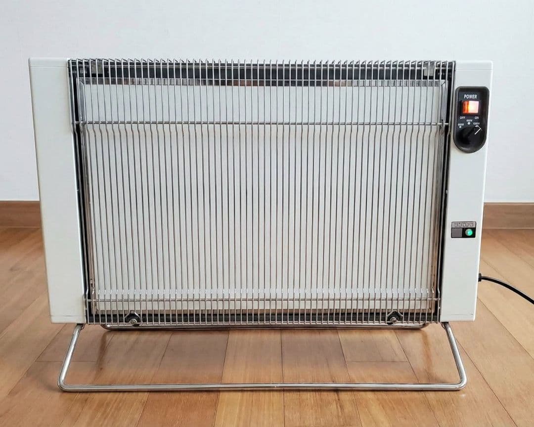 サンラメラ 1200W型 遠赤外線輻射式ニューセラミックヒーター　美品　送料無料