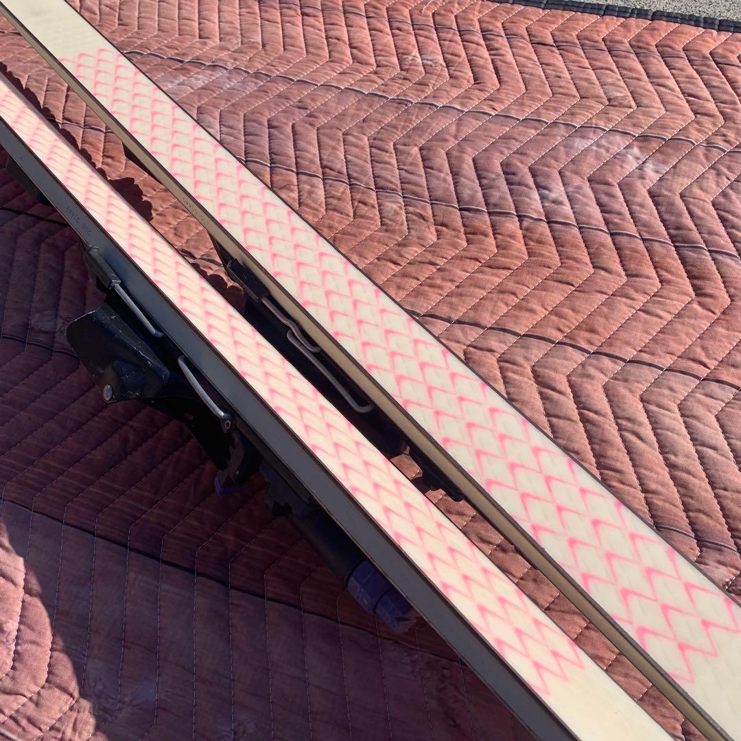 i*k様 細板200cm ブラックダイヤモンド テレマークスキー ウロコ 3pi