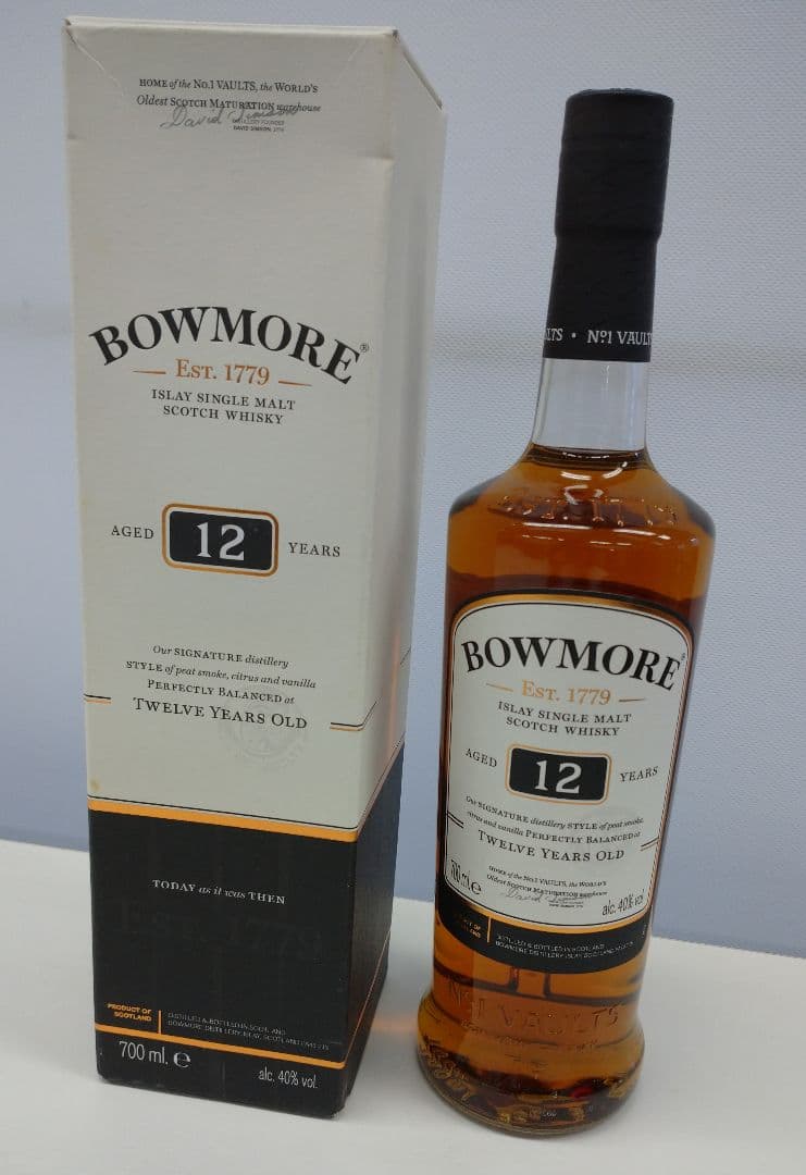 ボウモア  12年  箱付  700ml