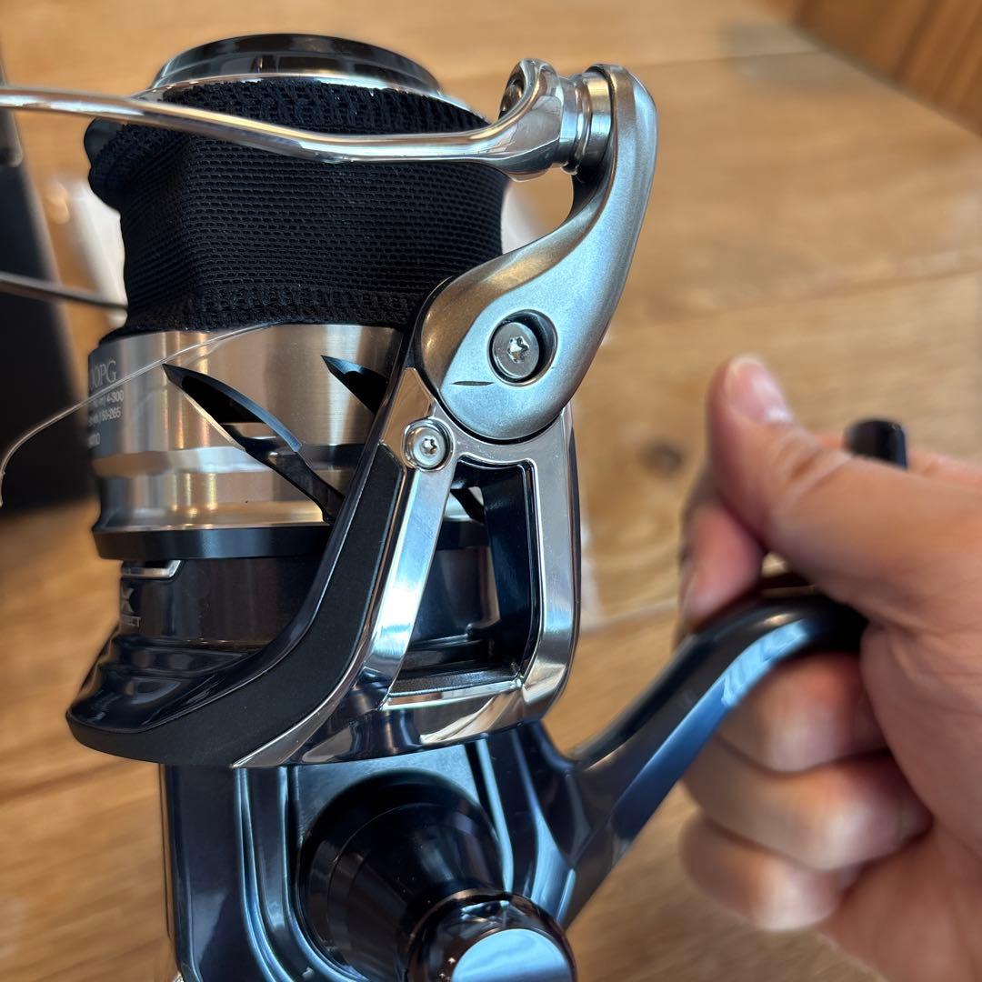 SHIMANO TWIN POWER SW8000PG スピニングリール