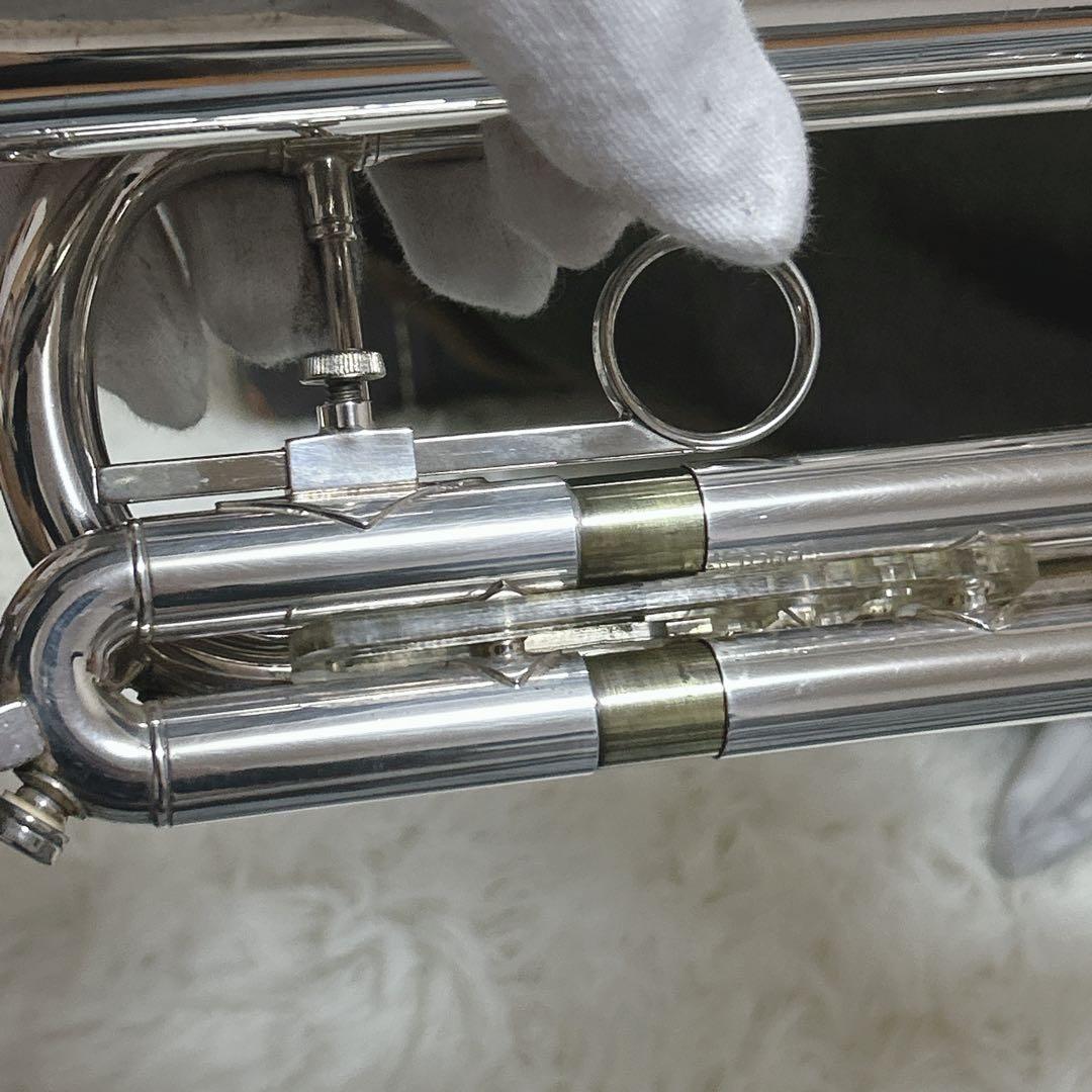 Bach バック TR-300 トランペット B♭ マウスピース付き　ケース