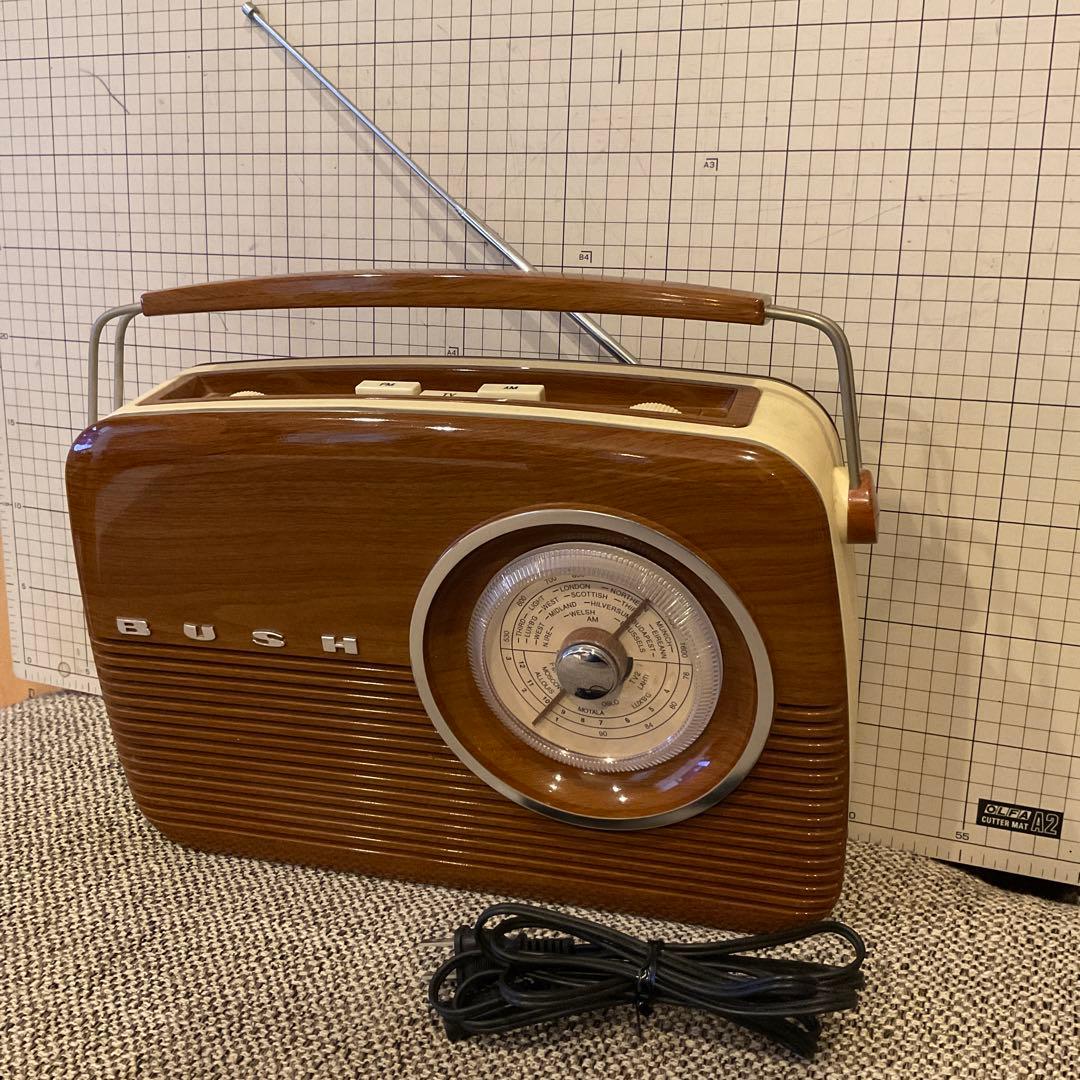 BUSH RADIO TR82 ラジオ RADIO 復刻モデル　動作確認済み