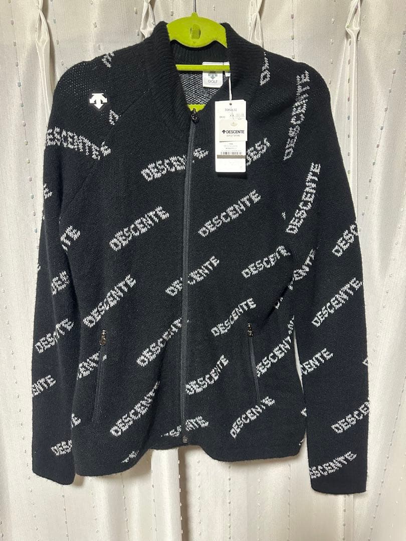 デサント DESCENTE ニットパーカー 新品