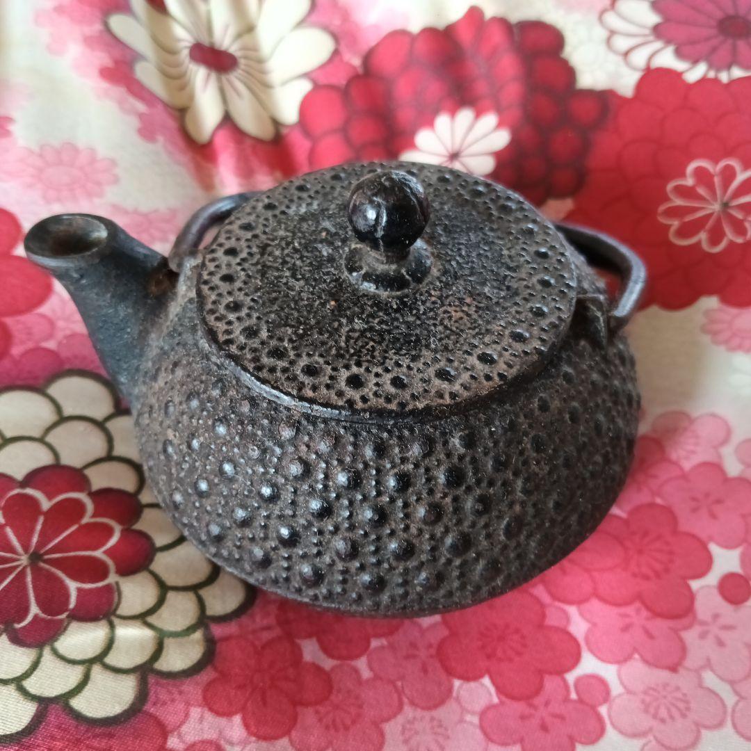 鋳鉄製　茶道具　鉄瓶
