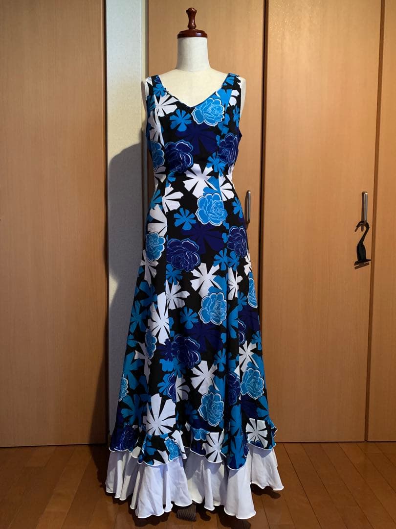 フラメンコ衣装　フラワープリント ノースリーブ ロングワンピース