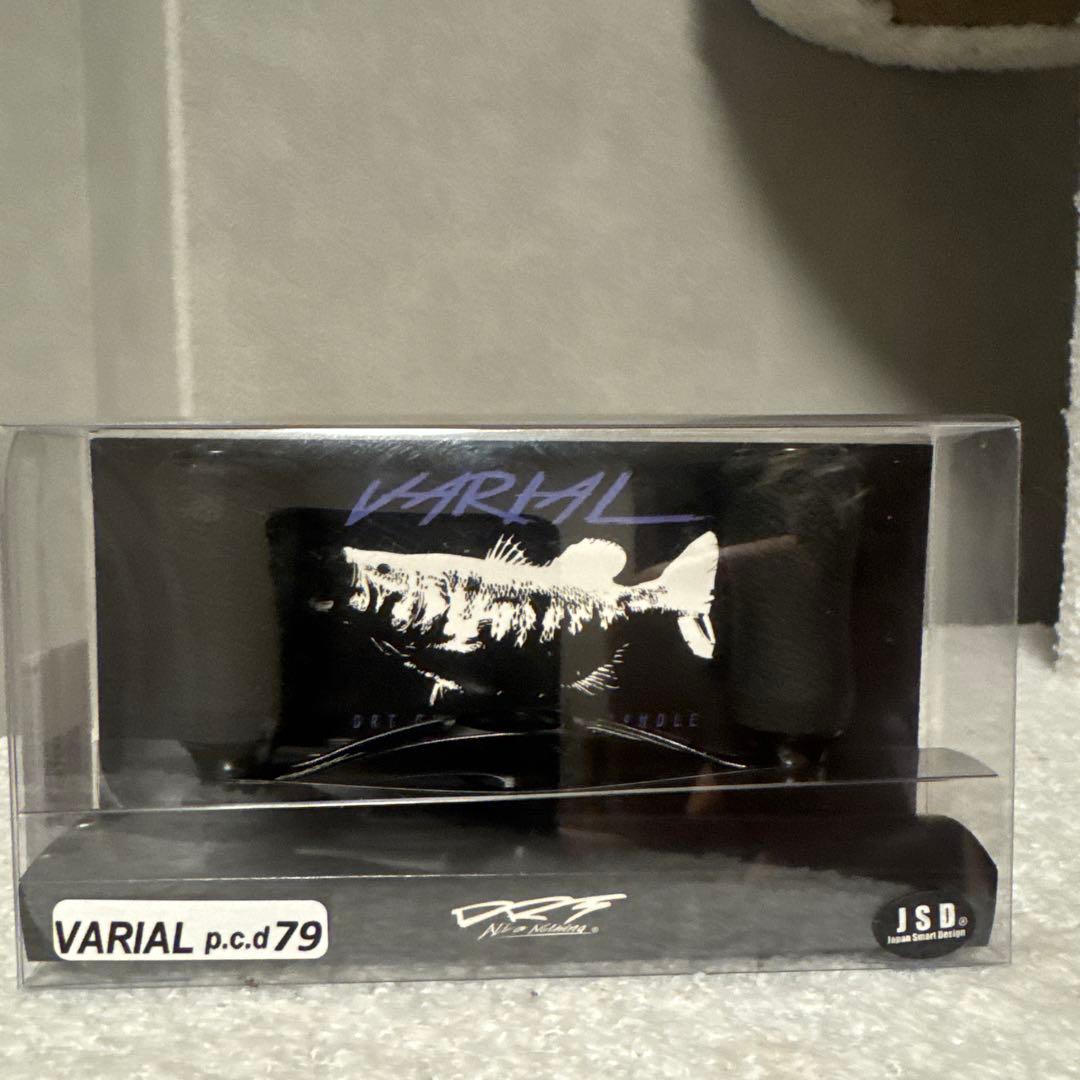 VARIAL p.c.d79 ハードルアー