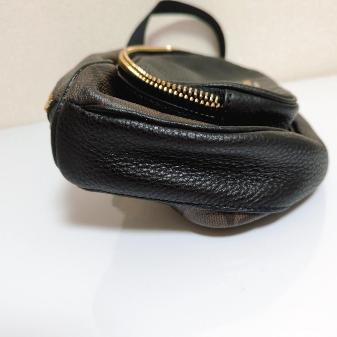 【めぇ】コーチ COACH ボディ ウエストバッグ シグネチャー