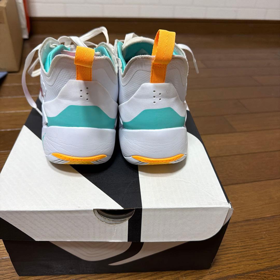 Jordan バスケットボールシューズ ホワイト/ピンク/ターコイズ