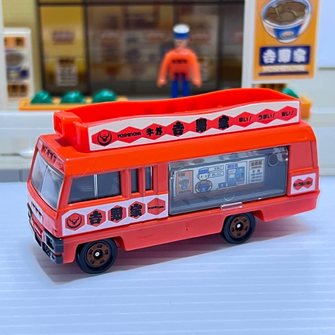 【旧商品】トミカタウン吉野家【箱・付属品有り】