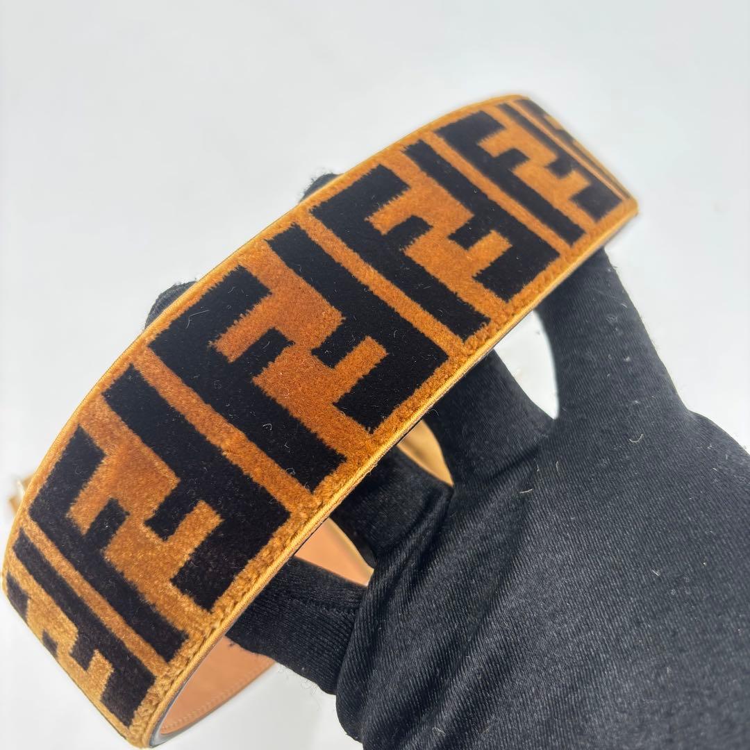FENDI フェンディ ズッカ ベロア×レザー ベルト レディース ブラウン
