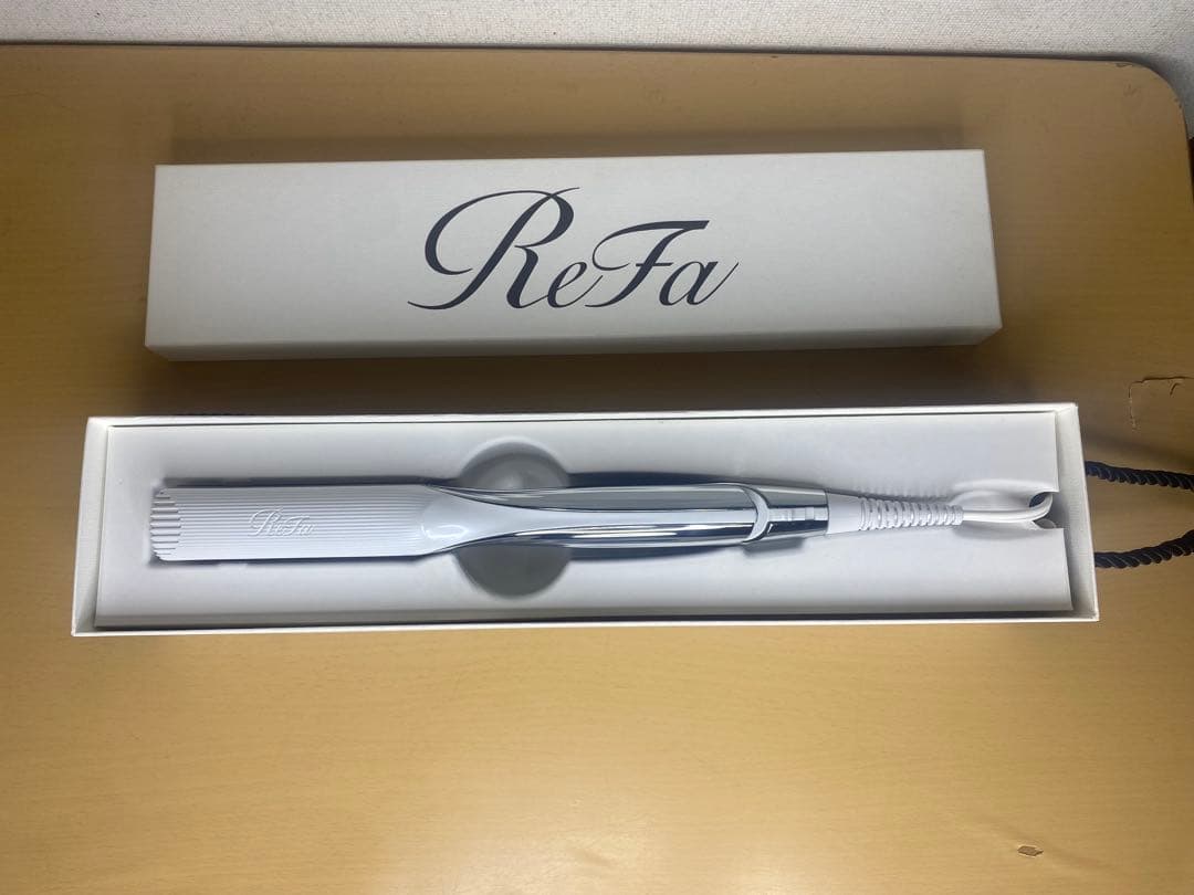 ✨ReFa BEAUTECH ストレートアイロン 2022年製