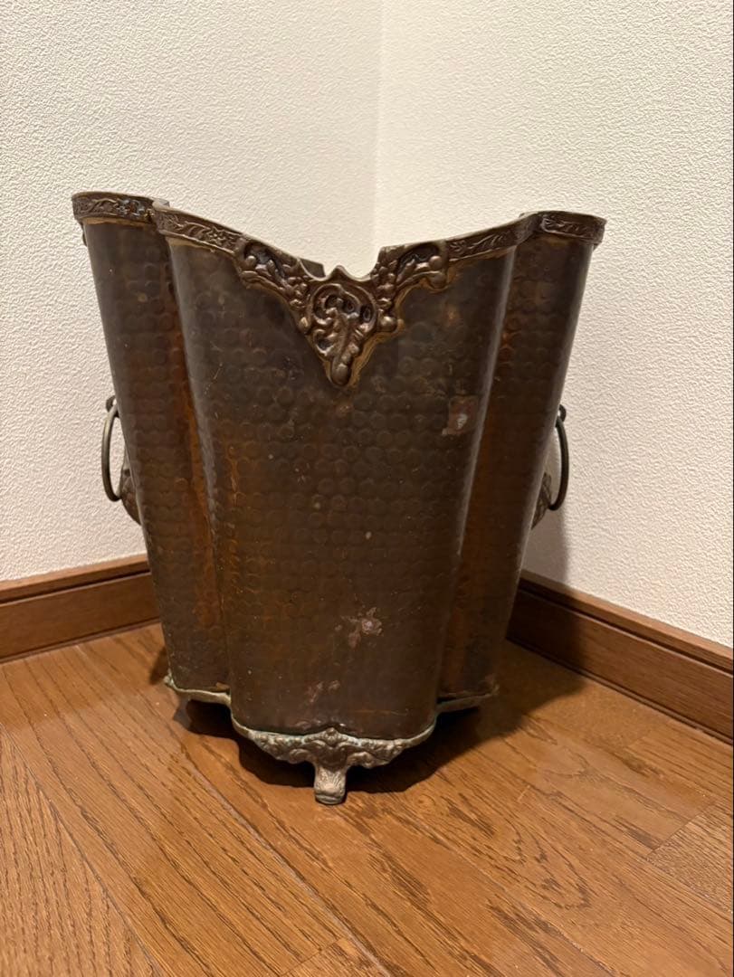 アンティーク! 古家具・銅製.小物入れ.ゴミ箱! レトロ!