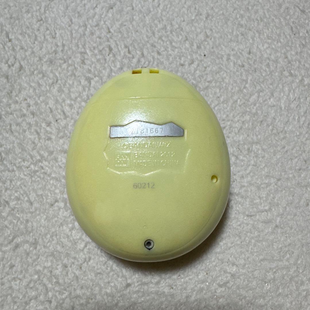 たまごっちピース　たまでこピアス付　サンリオ