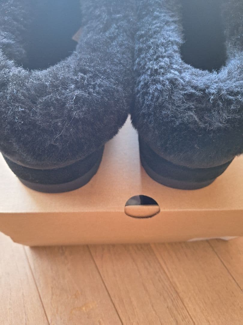 UGG ブラック tazzlita 厚底ムートン24cm