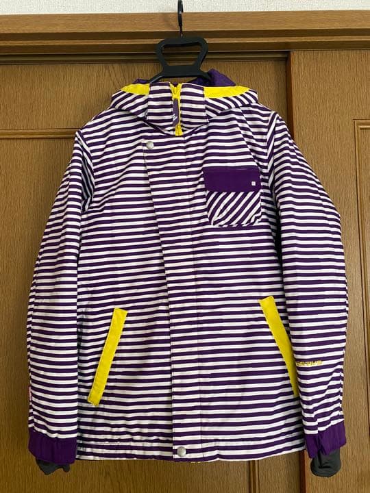 スノーボード レディースウェア ESTIVO ゴールドウィン