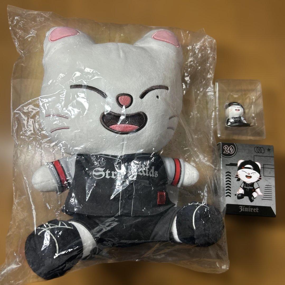 StrayKids dominATE ジニレット エコパ ぬいぐるみ フィギュア