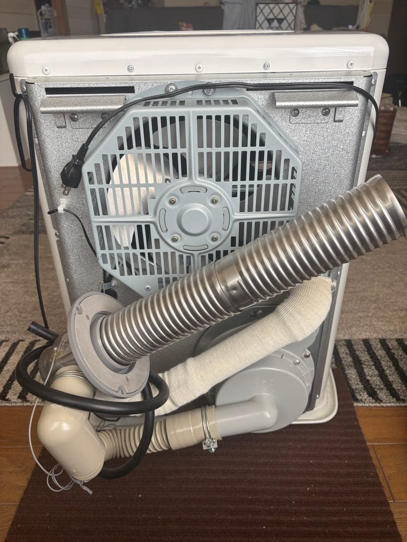 超美品！！値段交渉受け付けます！コロナFF-VT4220P 石油ストーブ