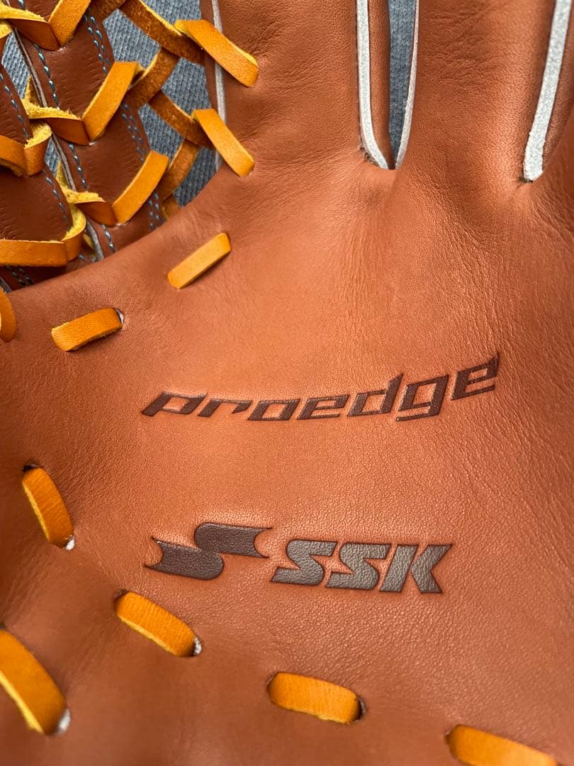 プロエッジ　野球 硬式グローブ 一般用　大人　右投げ　グラブ　外野手　SSK